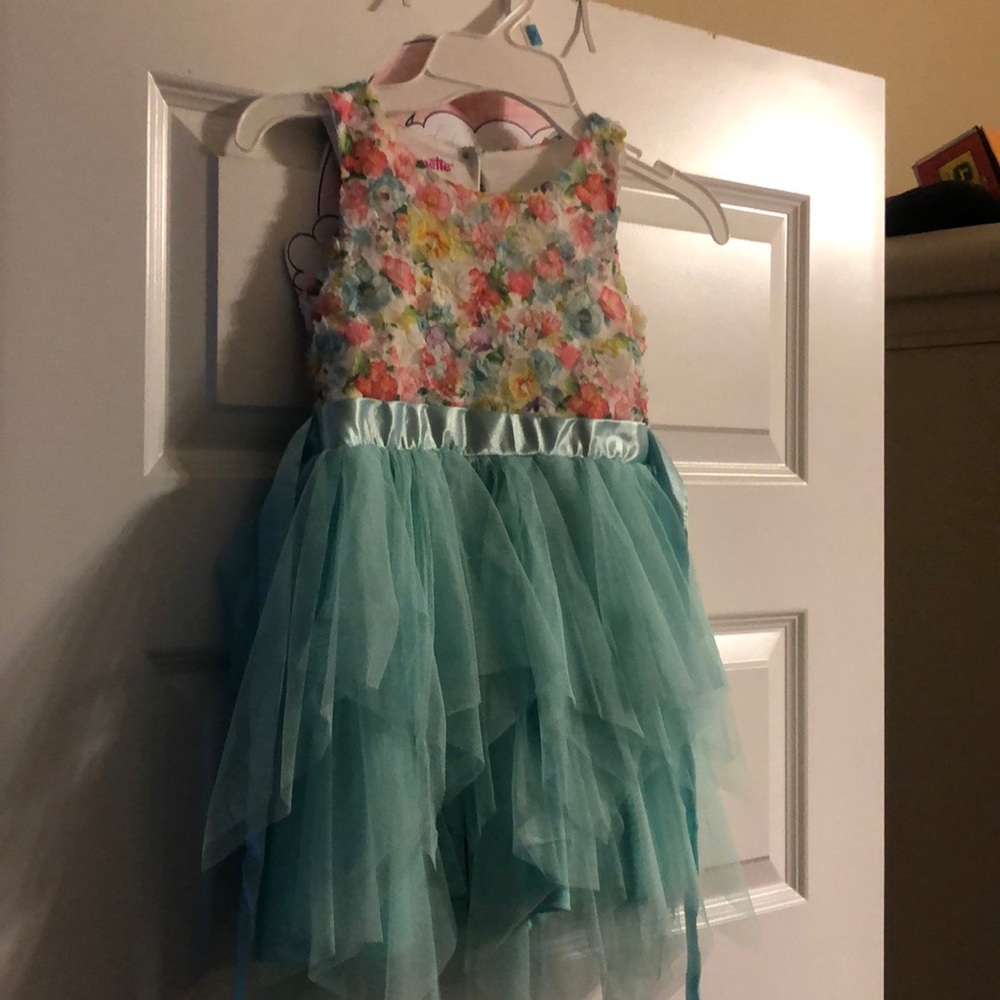 EUC Nannette kids spring dress